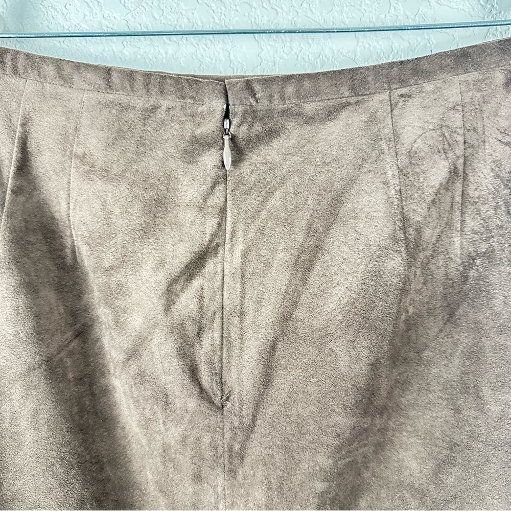 Tracy Reece Brown suede skirt size 6 - Picture 3 of 8